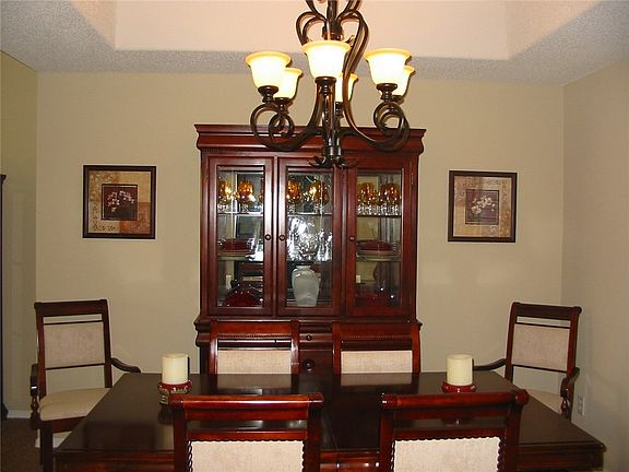 5th image of 6243 Viale Del Sol Ave