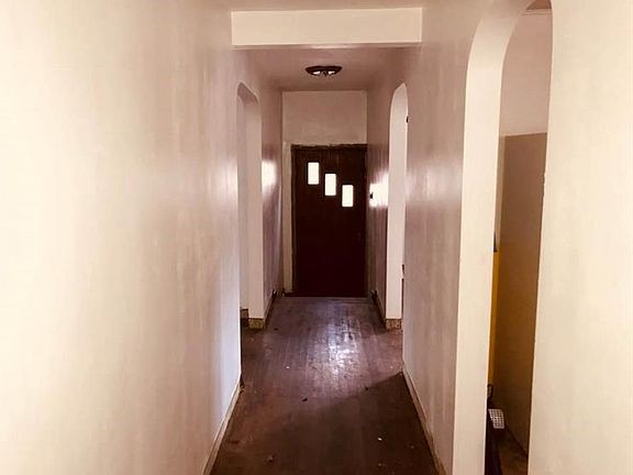 5th image of 127 Tegoni Rd