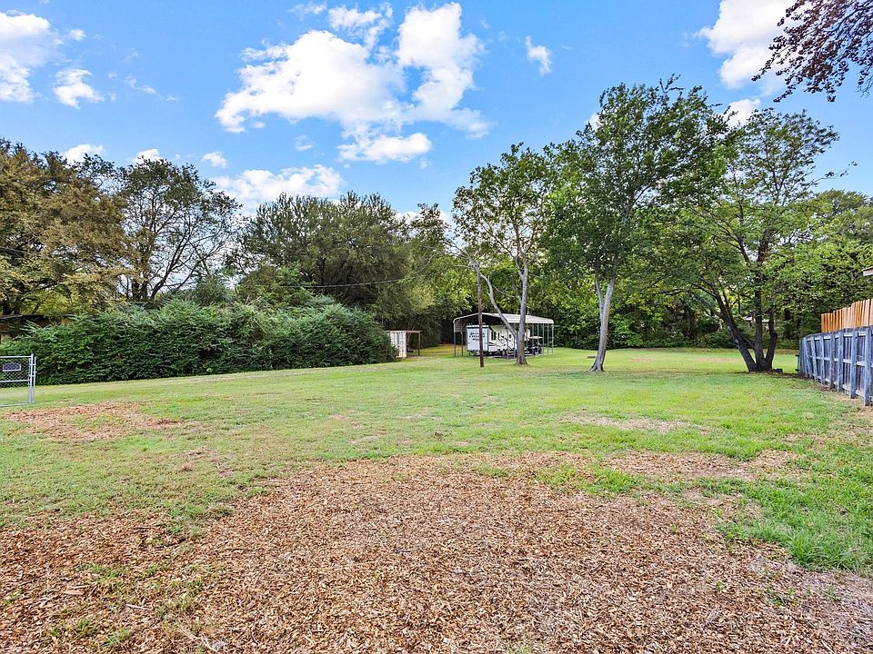 1st image of 159 McLean Dr