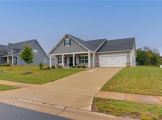 8663 Stone Valley Dr, Clemmons, NC 27012