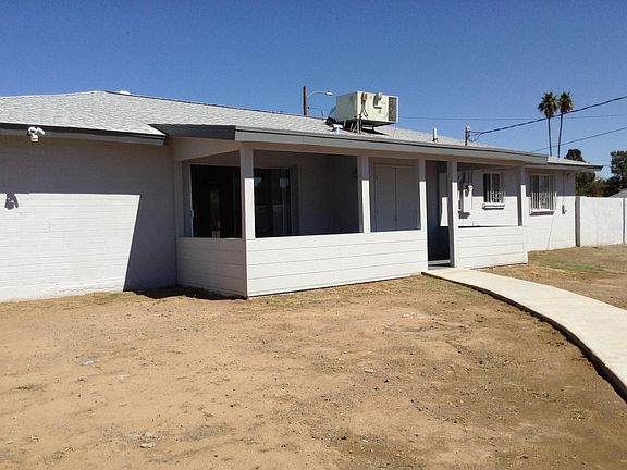 3rd image of 2501 W Dahlia Dr