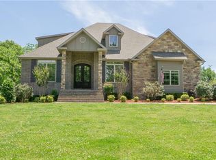 6393 E Mission Blvd, Fayetteville, AR 72703