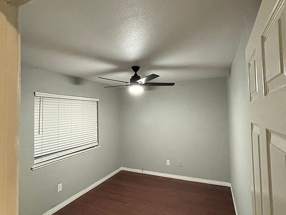 4th image of 6042 Sundoro Dr
