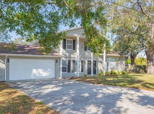 118 2nd St NW, Ruskin, FL 33570