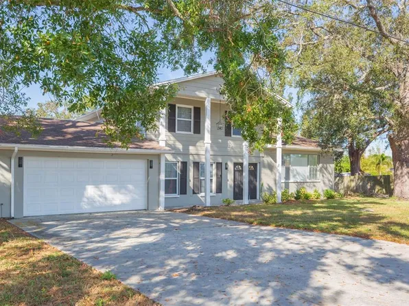 118 2nd St NW, Ruskin, FL 33570