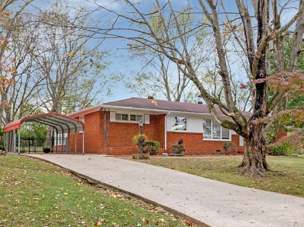 12 Brandywine Dr, Clarksville, TN 37042