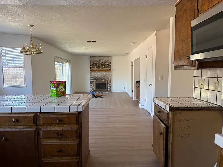 9116 Cornwall Dr — Photo 8