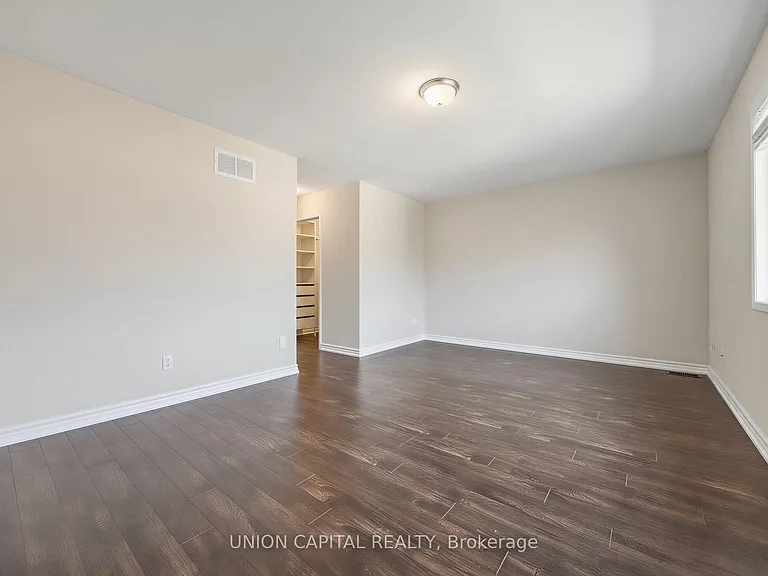 3186 Cabano Cres — Photo 22