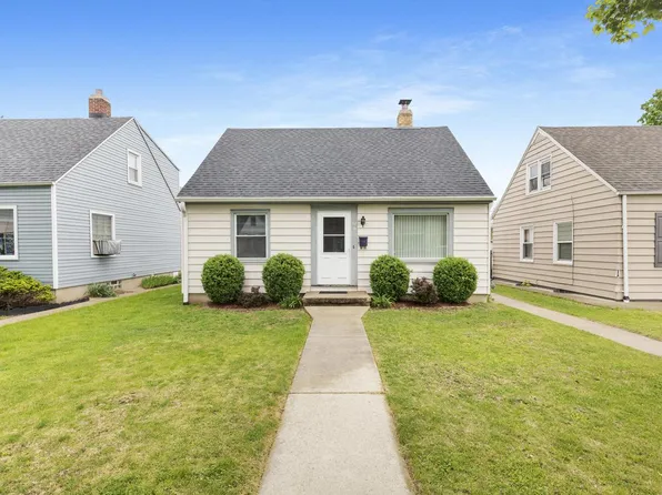 3834 S 14th STREET, Milwaukee, WI 53221