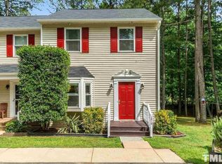 1819 Trailwood Dr, Raleigh, NC 27606
