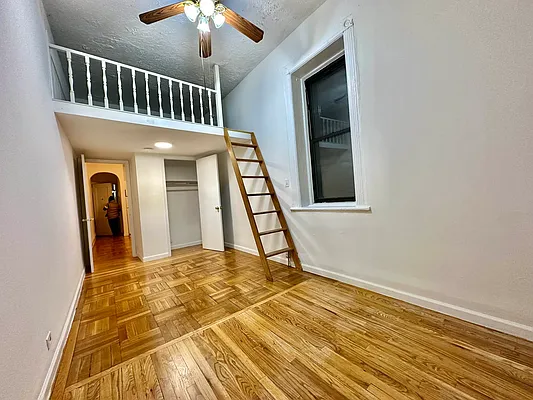 Rented by Oxford Property Group | media 2