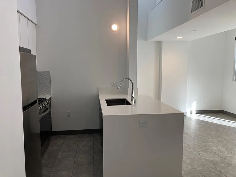 3821 W Avenue 43 — Photo 16