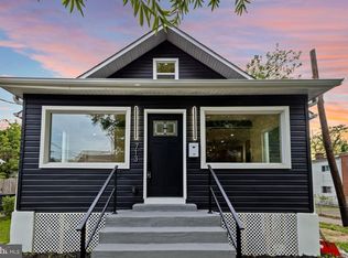 713 Croissant Pl SE, Washington, DC 20019