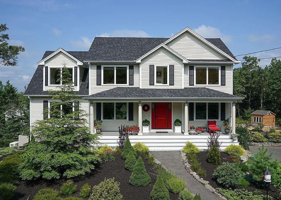 1st image of 184 Monarch Ave