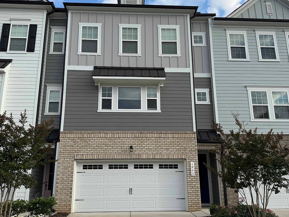 1st image of 1065 Larabee Ln