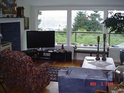 5th image of 18193 10th Ave NE