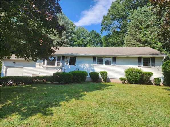 8 Woodland Road, Rocky Hill, CT 06067