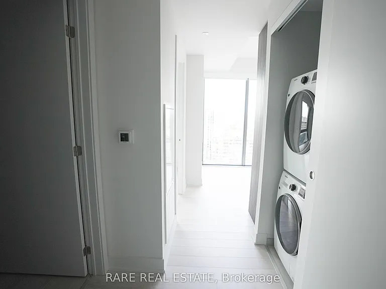 8 Cumberland St #2502 — Photo 8