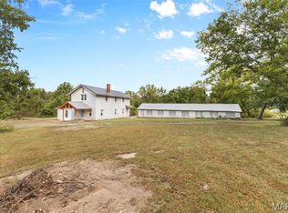 1504 Center St, Bismarck, MO 63624