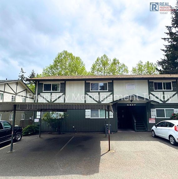 1st image of 4417 76th Ave W APT 3