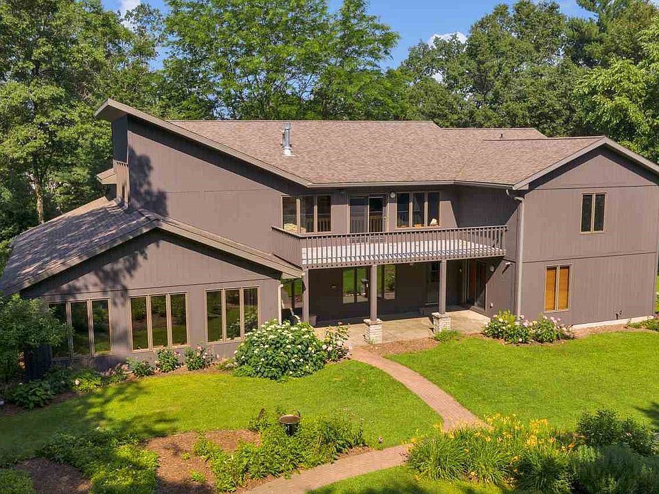 603 N Maple Bluff Ct, Stevens Point, WI 54482 Zillow