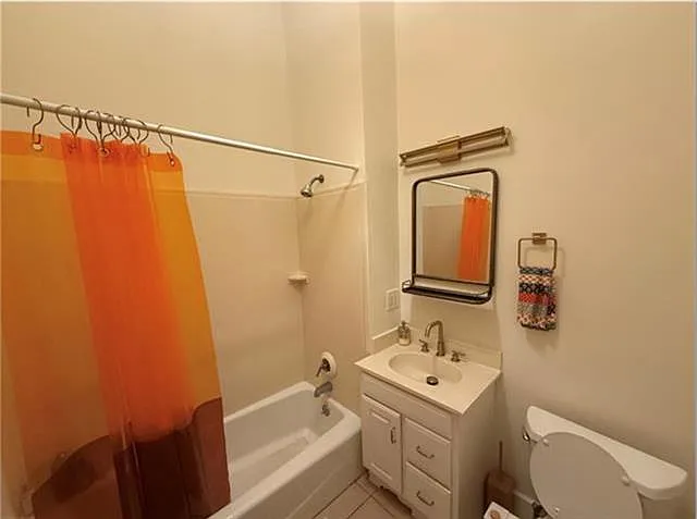 623 Royal St #3 — Photo 10