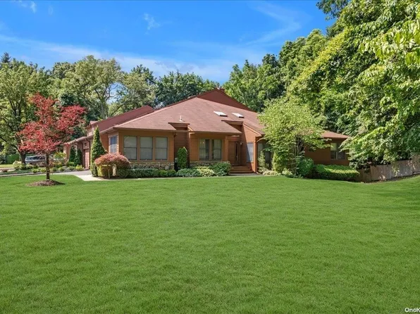 60 Hunt Drive #60, Jericho, NY 11753