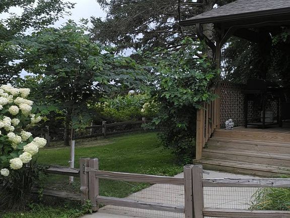 5th image of 414 W Michigan Ave