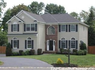 6 Matthew Ct, Randolph, NJ 07869