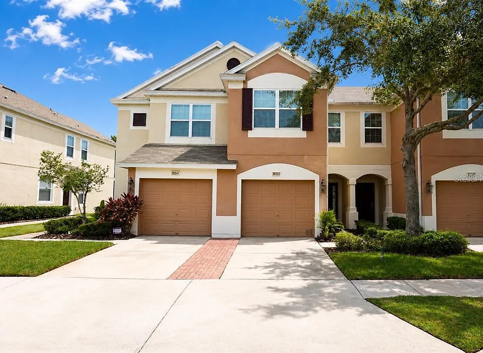 26543 Castleview Way