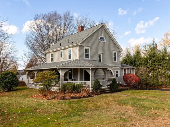 9 Worcester St, Grafton, MA 01519