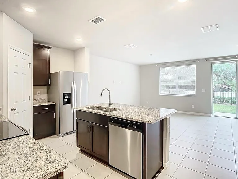 1578 Grand Rue Dr — Photo 7