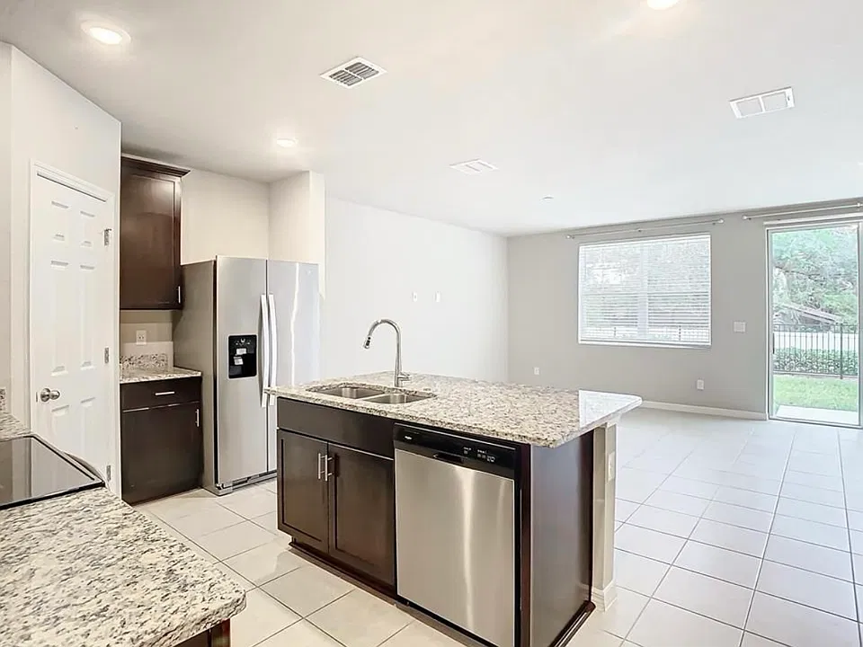 1578 Grand Rue Dr