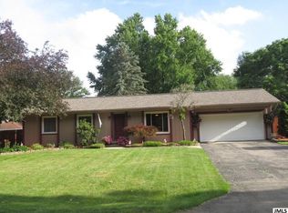 2505 Maulelane Dr, Jackson, MI 49201