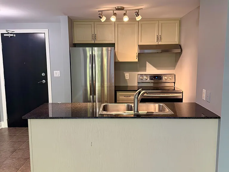 149 Church St #306 — Photo 4