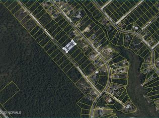 280 Bordeaux Ln, Southport, NC 28461