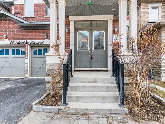 2nd image of 44 Roulette Cres