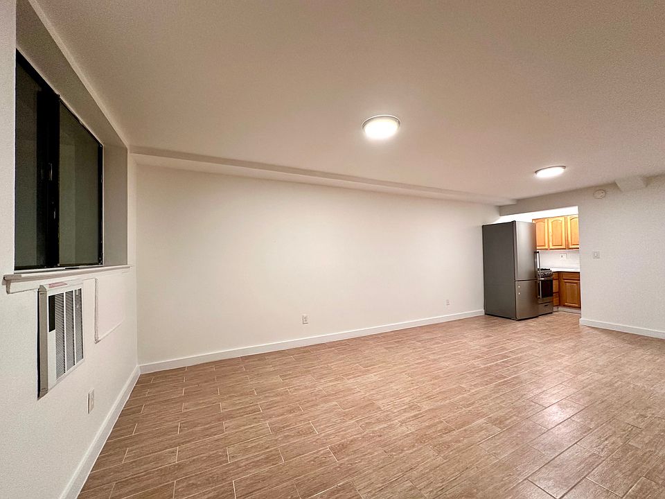 1st image of 90-32 53rd Ave #B2