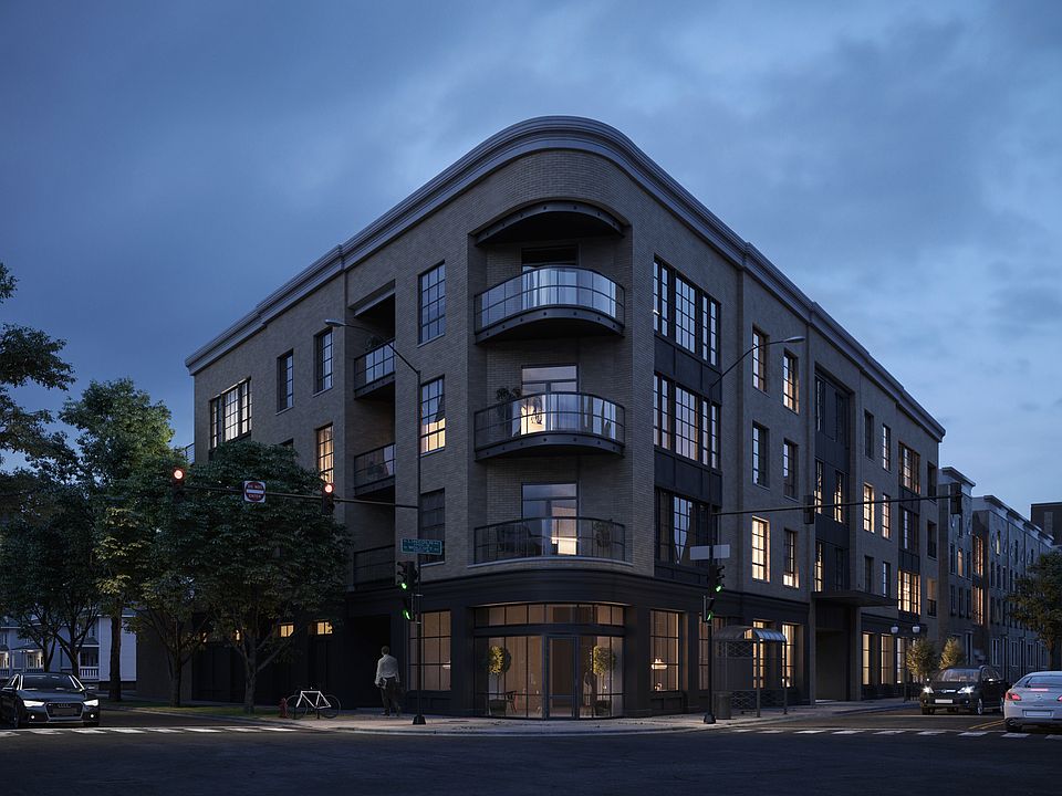 2nd image of 3808 N Lincoln Ave #401
