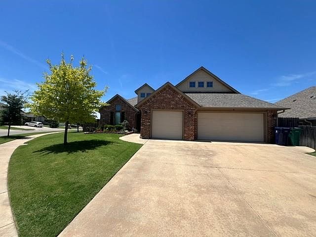 1st image of 13329 Outdoor Living Dr