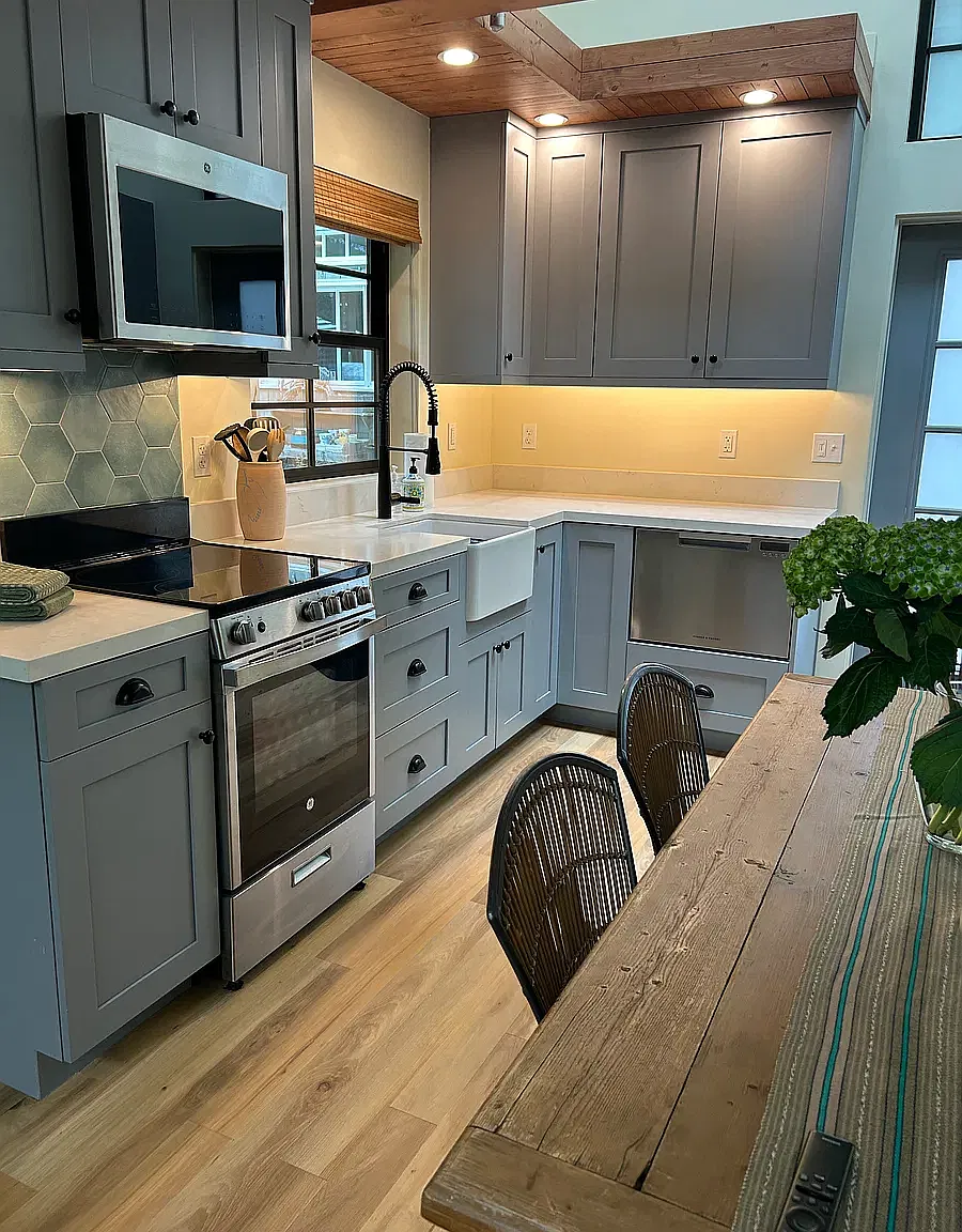 767 Jewell Ave — Photo 3