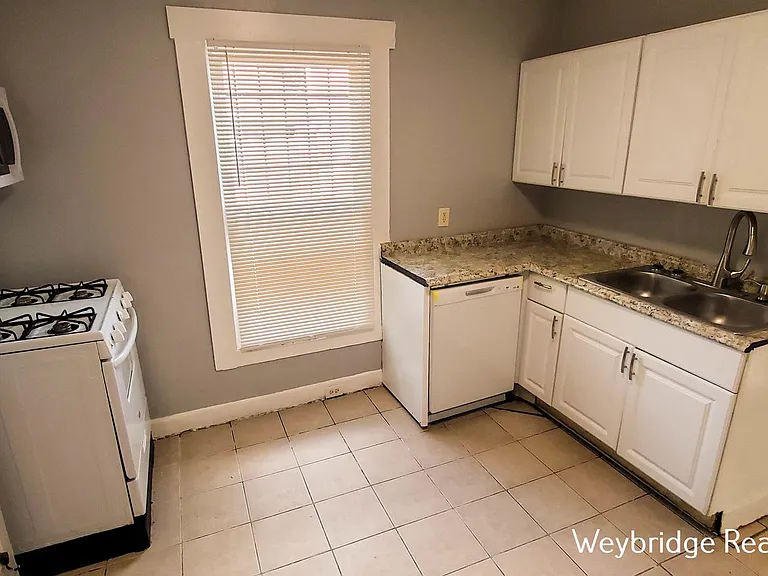 6508 E Ledge St — Photo 3