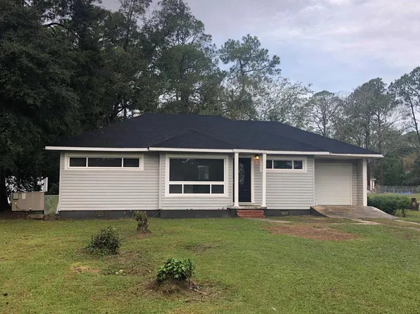 1900 4th St SE, Moultrie, GA 31768