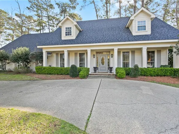 104 Longwood Dr, Mandeville, LA 70471