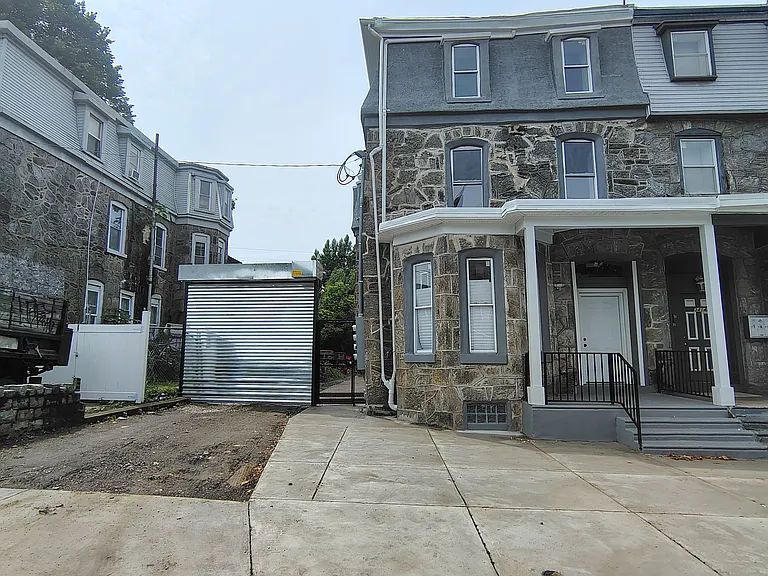 3412 N 19th St #2 — Photo 1