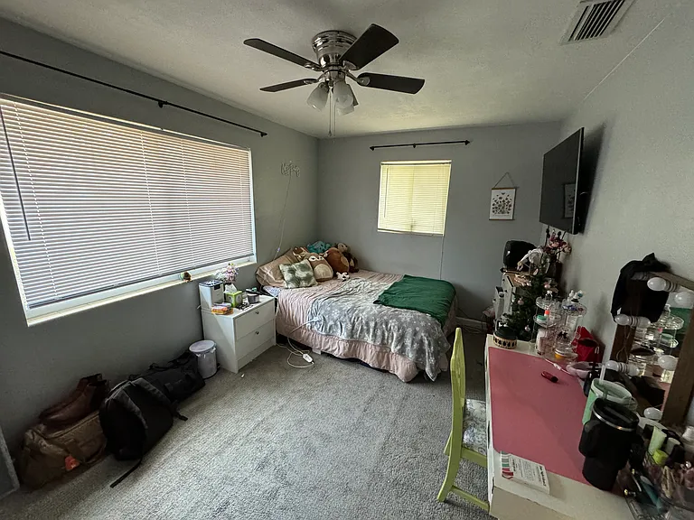 3125 W University Ave — Photo 14