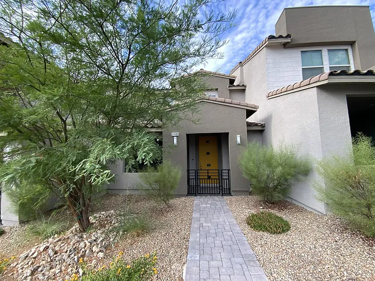 11589 Alpine Cove Ave — Photo 3