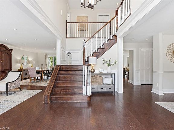3rd image of 28 Deerview Ave