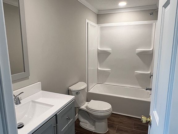 5th image of 3381 Windy Hill Rd