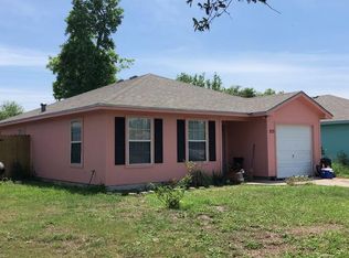 215 N McCampbell St, Aransas Pass, TX 78336